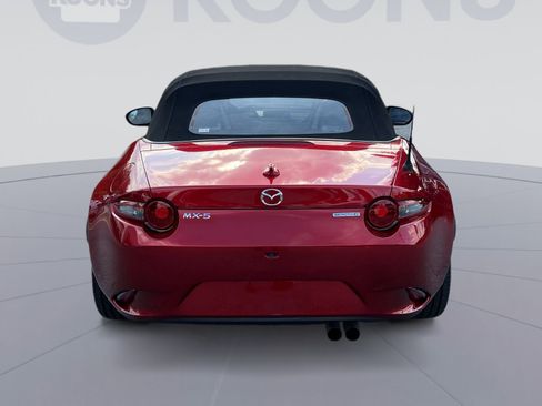 Used 2020 MAZDA MX-5 Miata Grand Touring RWD image 5