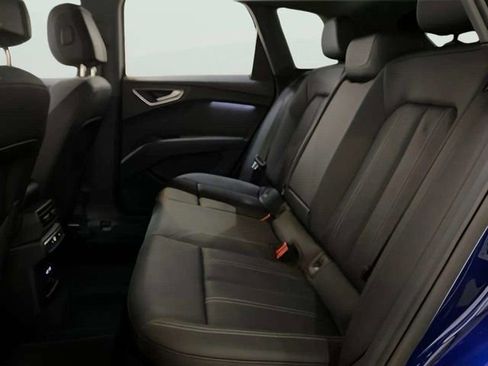 Used 2023 Audi Q4 e-tron Premium w/ Convenience Package AWD/4WD image 31