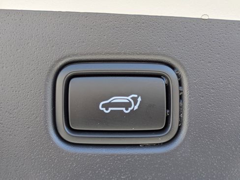 Certified 2025 Kia Niro Wind image 15