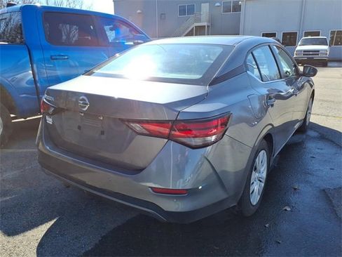 Certified 2023 Nissan Sentra S image 5