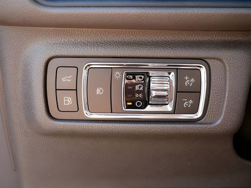 Used 2022 Lincoln Corsair Grand Touring w/ Elements Technology Bundle image 20