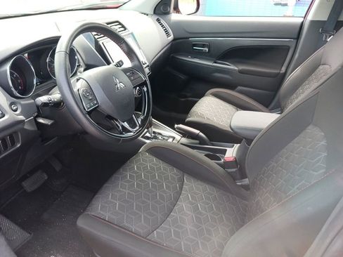 Used 2025 Mitsubishi Outlander Sport ES AWD/4WD image 10