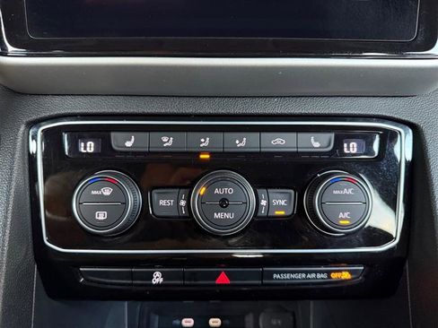 Used 2022 Volkswagen Atlas SE image 22