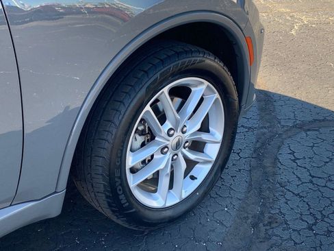 Used 2024 Dodge Durango GT image 9