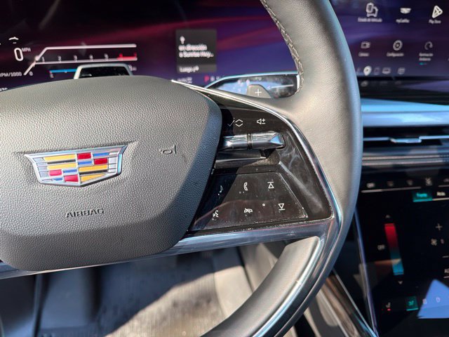 Used 2025 Cadillac Escalade ESV Luxury AWD/4WD image 42