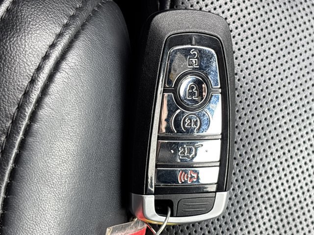 Used 2022 Lincoln Navigator L Reserve AWD/4WD image 46