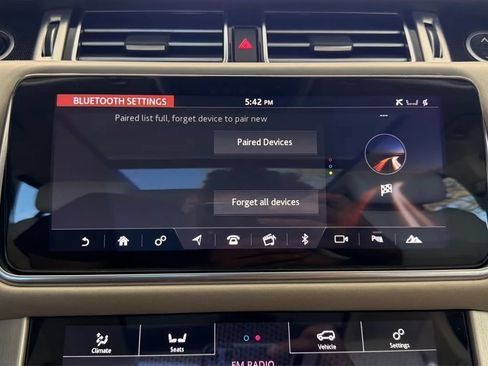 Used 2018 Land Rover Range Rover Supercharged AWD/4WD image 21