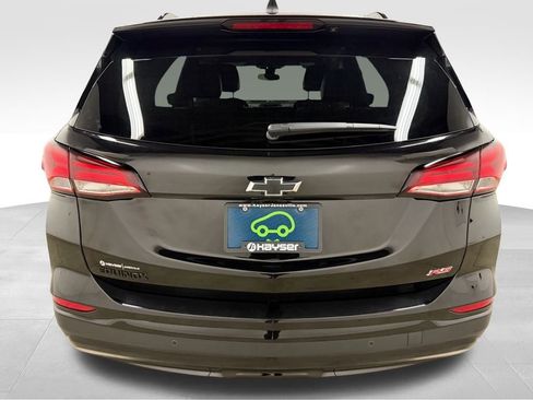 Certified 2024 Chevrolet Equinox RS FWD image 9