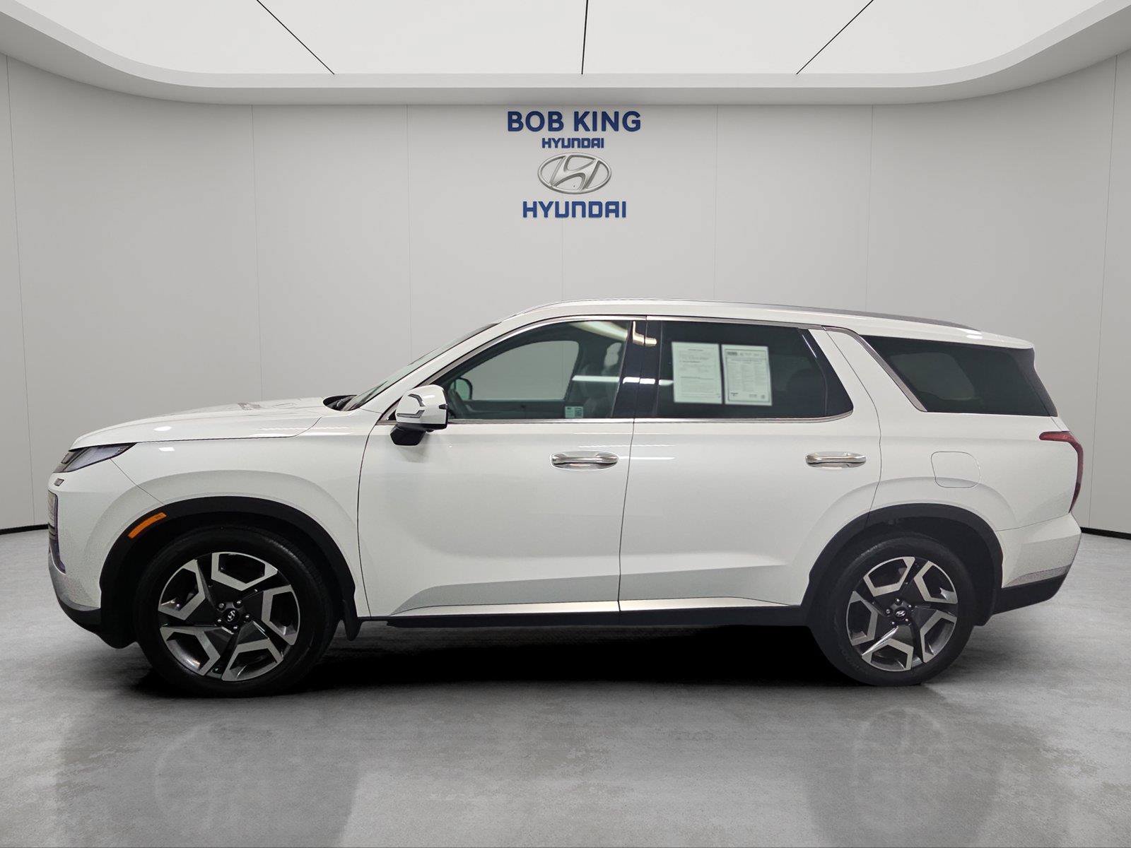 Certified 2025 Hyundai Palisade SEL AWD/4WD image 2