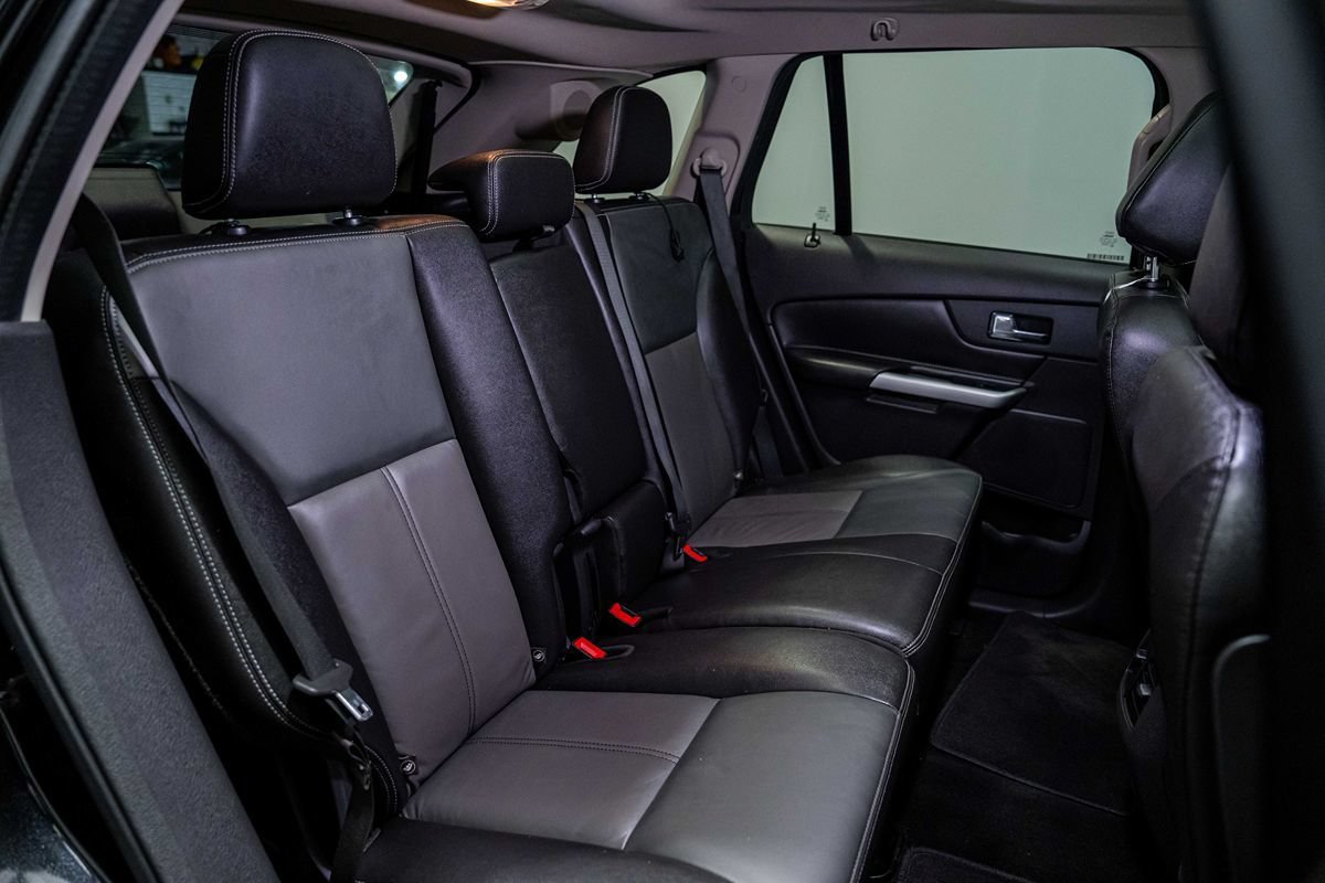 Used 2014 Ford Edge Sport w/ Driver Entry Package FWD image 19