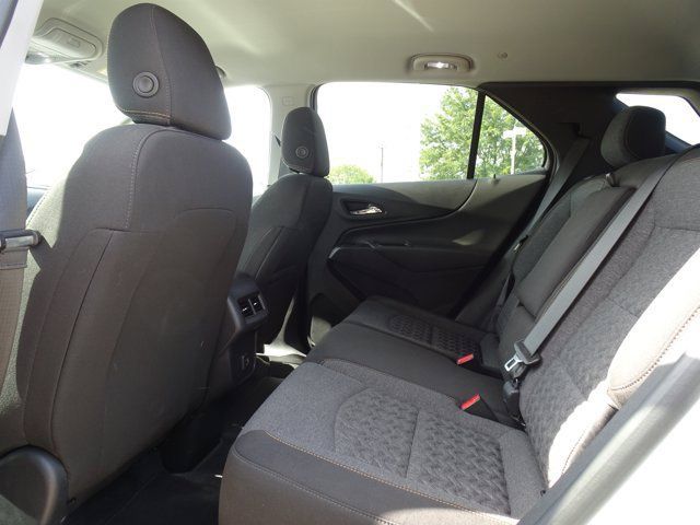 Used 2024 Chevrolet Equinox LT FWD image 18