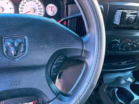 Used 2002 Dodge Ram 1500 Truck 2WD Regular Cab image 16
