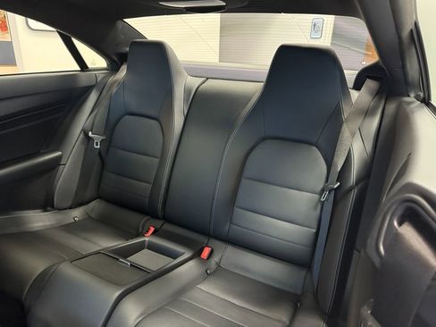 Used 2017 Mercedes-Benz E 400 4MATIC Coupe image 44