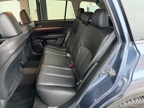 Used 2014 Subaru Outback 2.5i Limited w/ Moonroof Package image 14