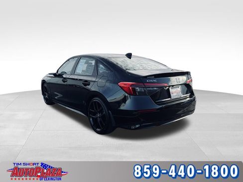 Used 2022 Honda Civic Sport image 3
