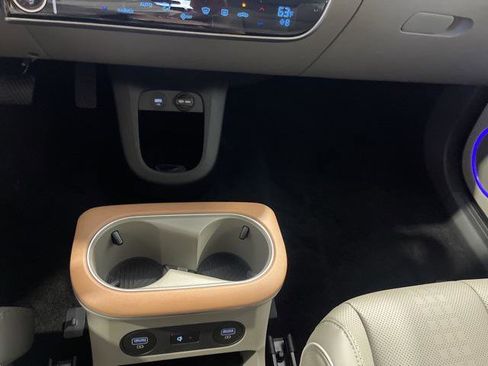 New 2024 Hyundai Ioniq 5 Limited image 36