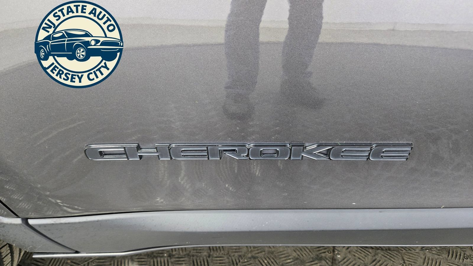 Used 2021 Jeep Cherokee Latitude Plus w/ Sun & Sound Group AWD/4WD image 30