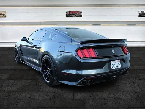 Used 2016 Ford Mustang Shelby GT350 w/ Track Package image 5