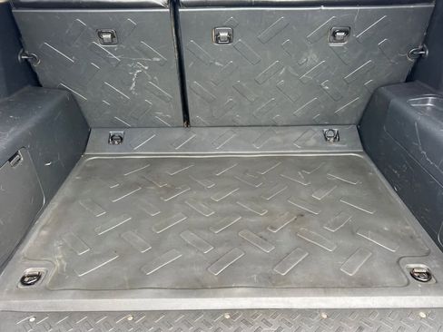 Used 2011 Toyota FJ Cruiser 4WD image 15