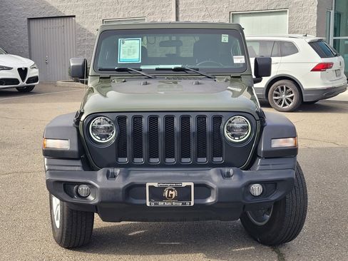 Used 2021 Jeep Wrangler Sport S image 2