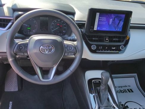 Used 2023 Toyota Corolla SE FWD image 15