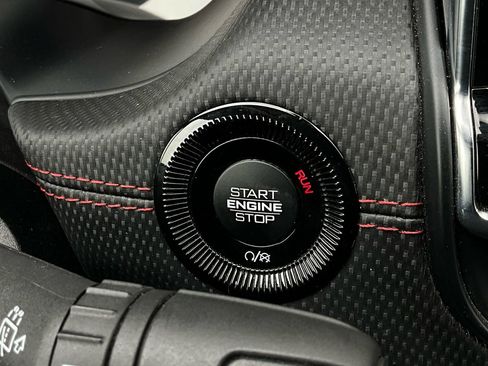 Used 2025 Jeep Compass Trailhawk w/ Trailer Tow Group image 28