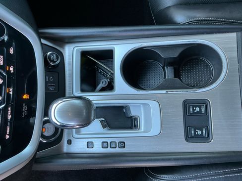 Used 2018 Nissan Murano SL w/ Moonroof Package image 15