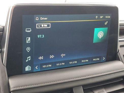 Certified 2022 Chevrolet Suburban LT w/ Luxury Package image 27