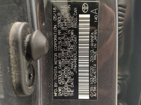 Used 2018 Toyota C-HR XLE image 33