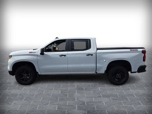 Used 2025 Chevrolet Silverado 1500 Custom Trail Boss AWD/4WD image 6