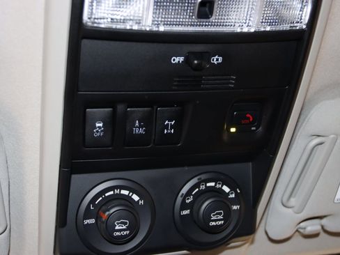 Used 2023 Toyota 4Runner TRD Off-Road image 50