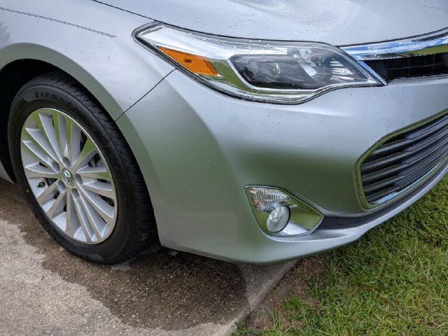 Used 2015 Toyota Avalon XLE Touring FWD image 2