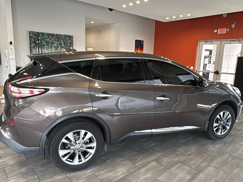 Used 2018 Nissan Murano S FWD image 13