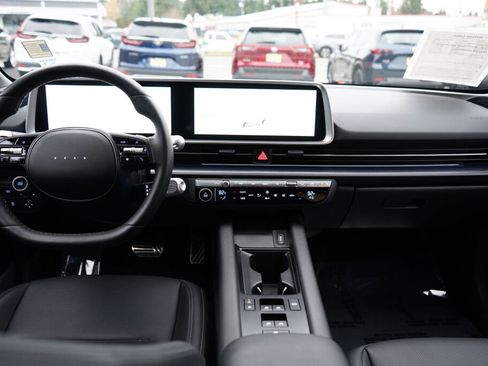 Certified 2025 Hyundai Ioniq 6 Limited image 33