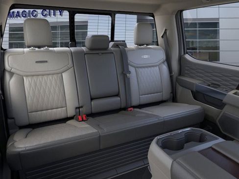 New 2025 Ford F250 Platinum w/ Platinum Plus Package image 11