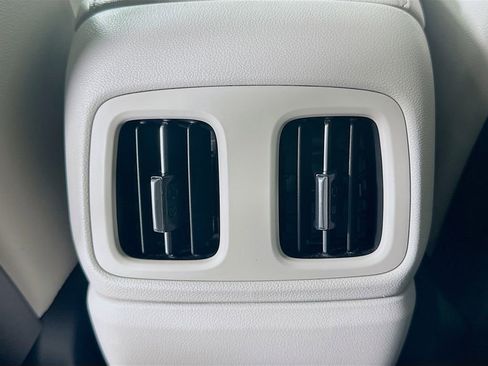 Certified 2025 Hyundai Tucson Limited image 26