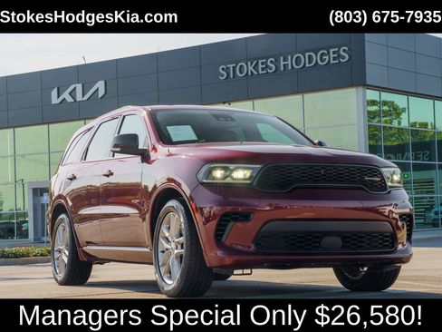 Used 2024 Dodge Durango GT RWD image 1