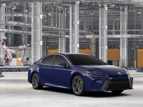 New 2026 Toyota Camry XLE FWD image 17