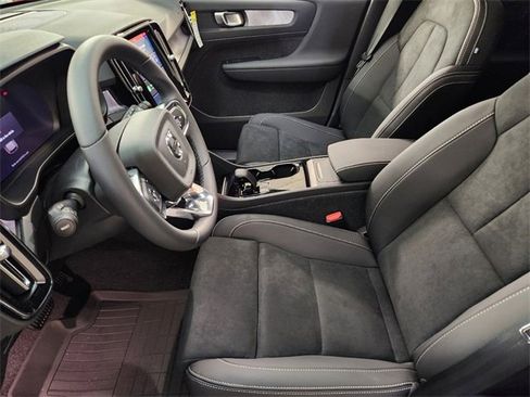 New 2024 Volvo XC40 Recharge Plus w/ Protection Package Premier image 14