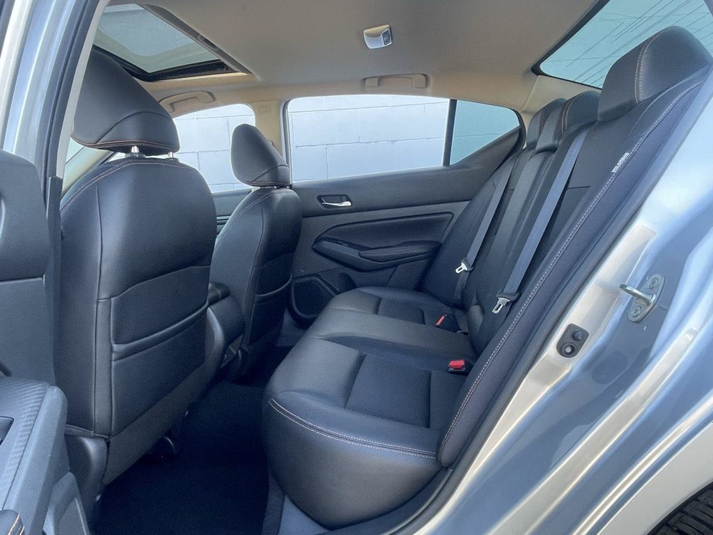 Used 2019 Nissan Altima 2.5 SR w/ SR Premium Package FWD image 26