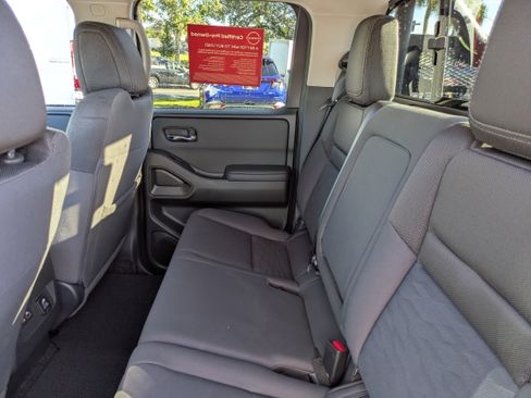 Certified 2024 Nissan Frontier SV w/ Hardbody Edition image 16
