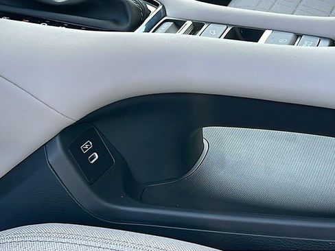 New 2027 Honda HR-V LX image 22