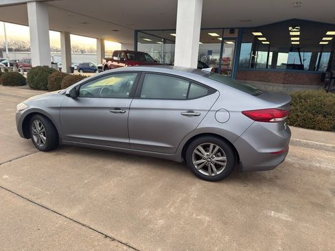 Used 2018 Hyundai Elantra Value Edition image 8
