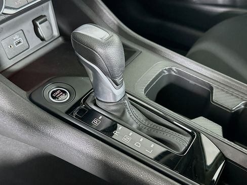 Used 2025 Nissan Sentra S image 23