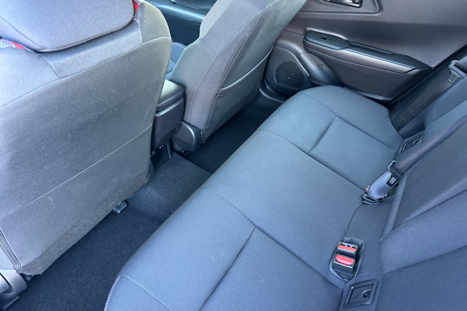 Certified 2026 Toyota Prius Plug-In Hybrid FWD image 15