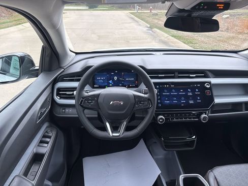 New 2027 Chevrolet Bolt RS FWD image 39
