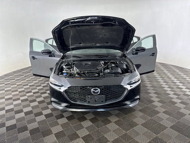 Used 2024 MAZDA MAZDA3 s FWD image 11
