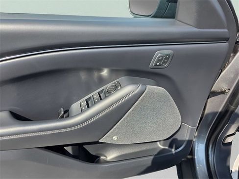Used 2021 Ford Mustang Mach-E Premium image 22