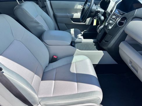 Used 2014 Honda Pilot EX image 11