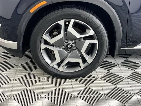 Used 2023 Hyundai Palisade SEL w/ Premium Package image 11